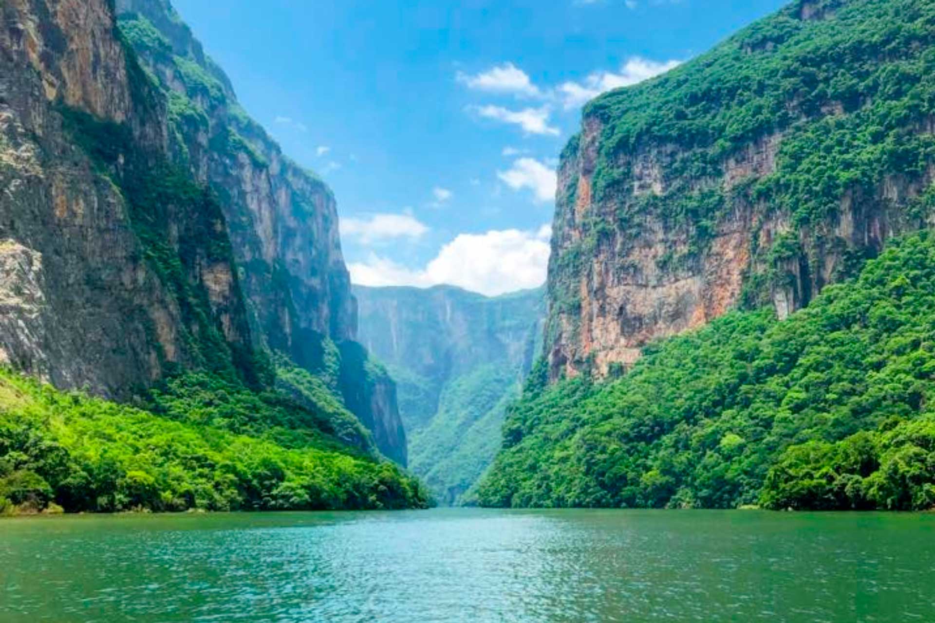 Doonagore Castle, Doolin, Ireland